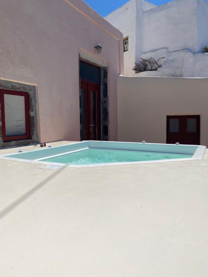Elysian Elia Heritage 3* Oia (Santorini)