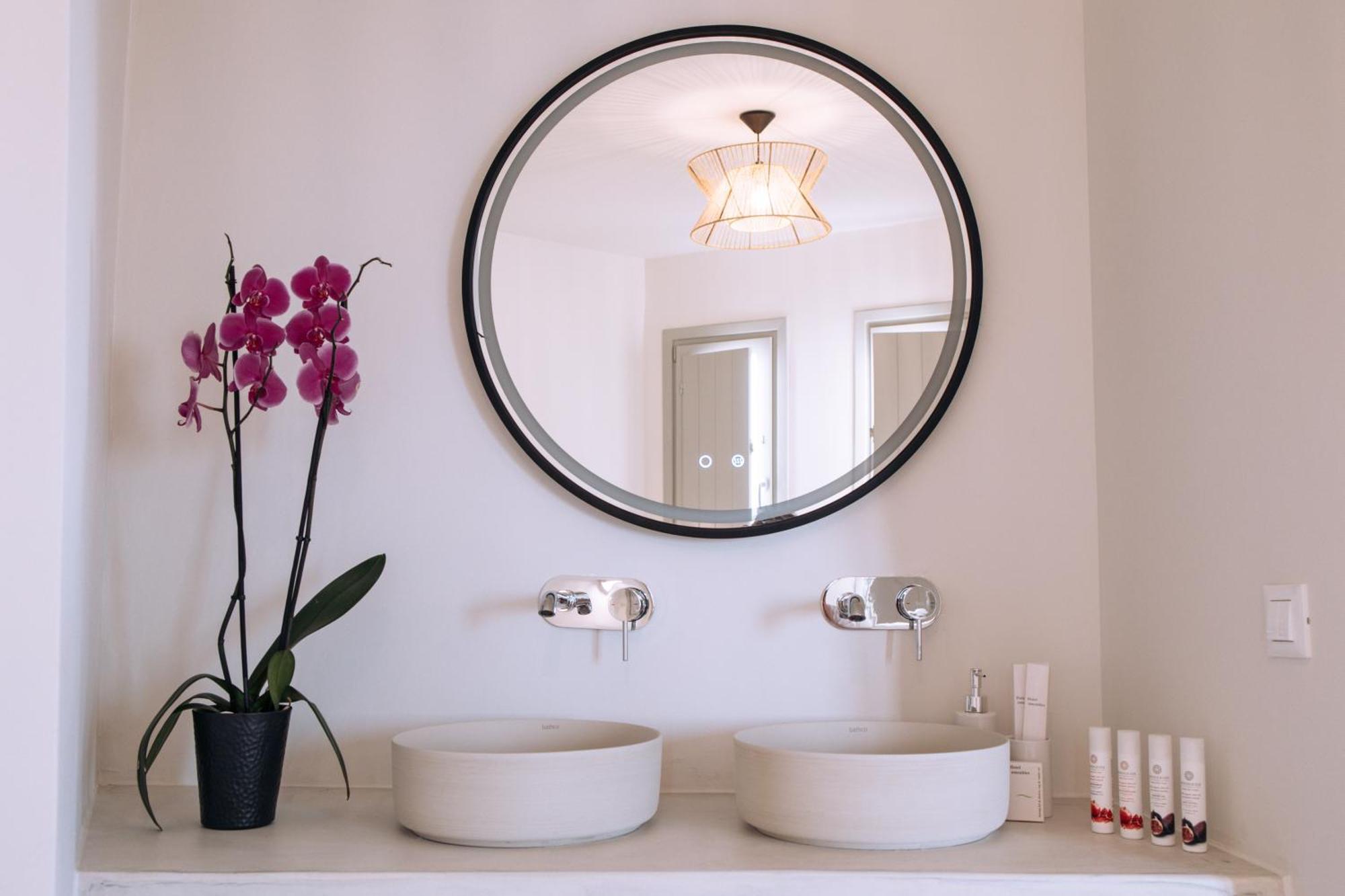 Elysian Elia Heritage 3* Oia (Santorini)